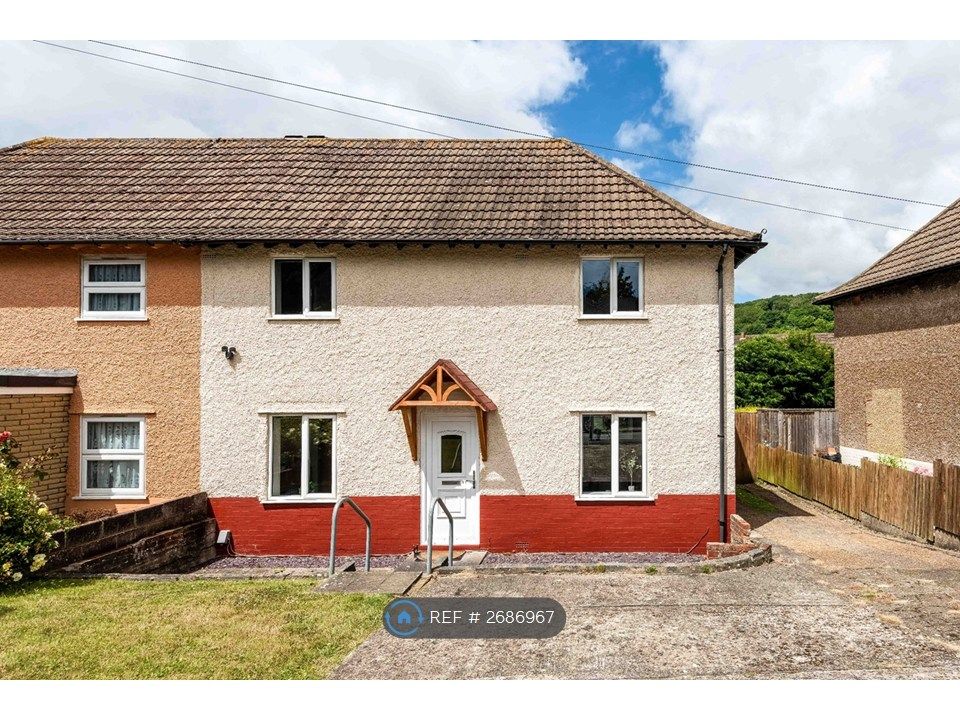 Property photo 3 of 14