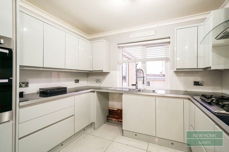 Property photo 3 of 22 Photo 17