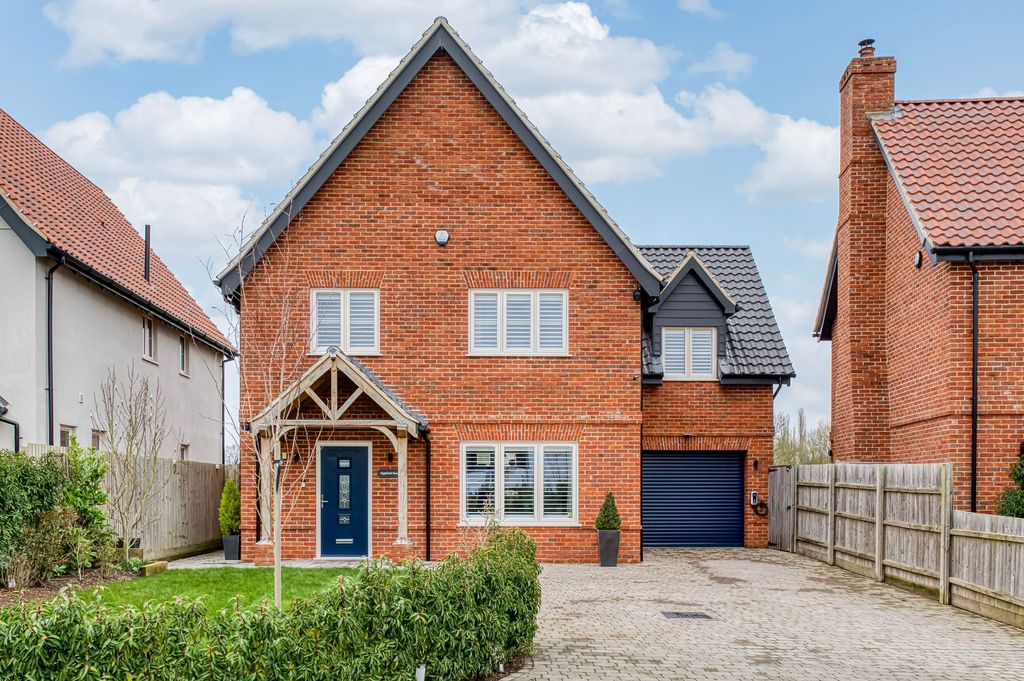 Property photo 1 of 27