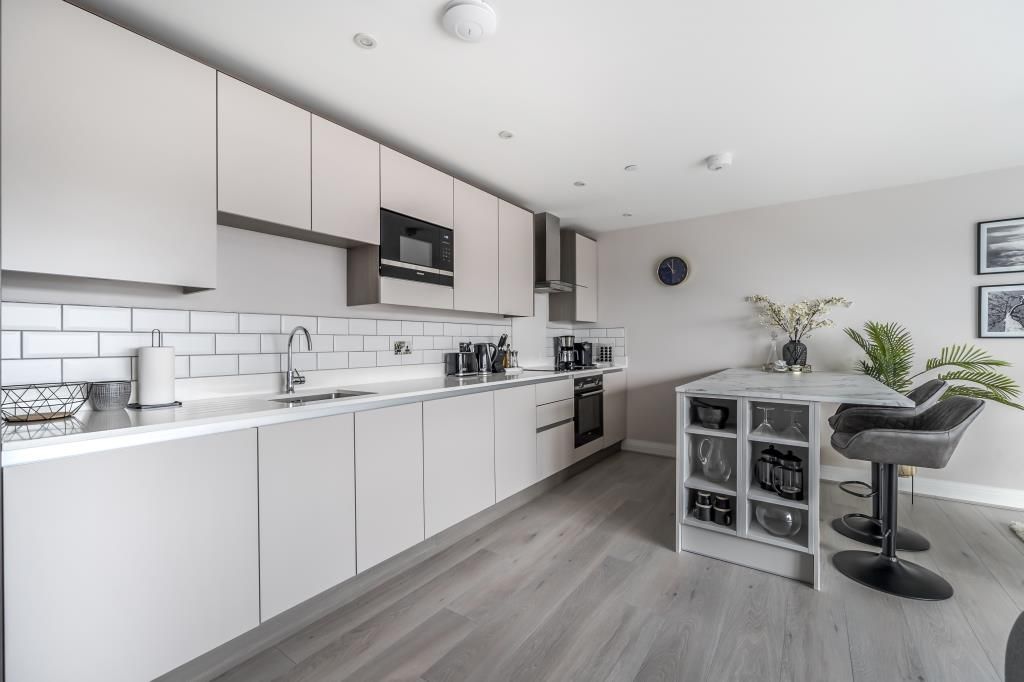 Property photo 2 of 22 Kitchen