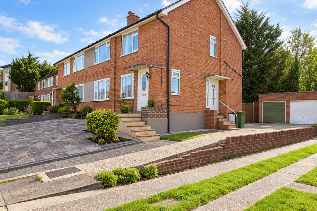 Property photo 1 of 7