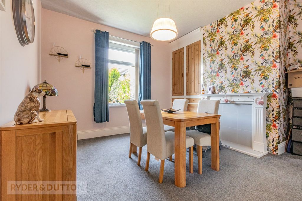 Property photo 3 of 18 Dining Room