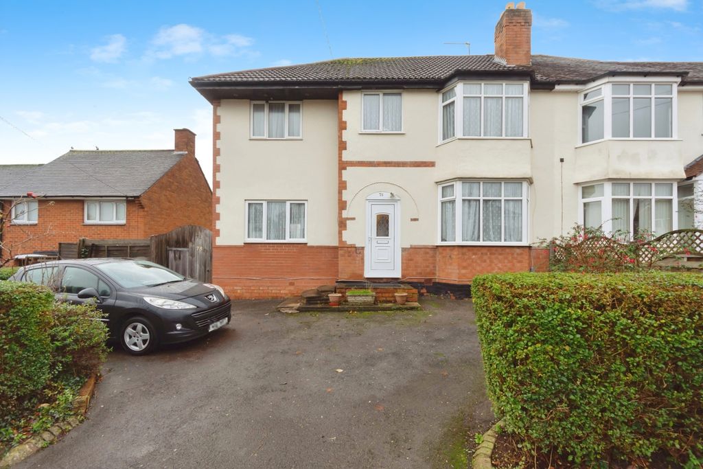 Property photo 1 of 17 Front