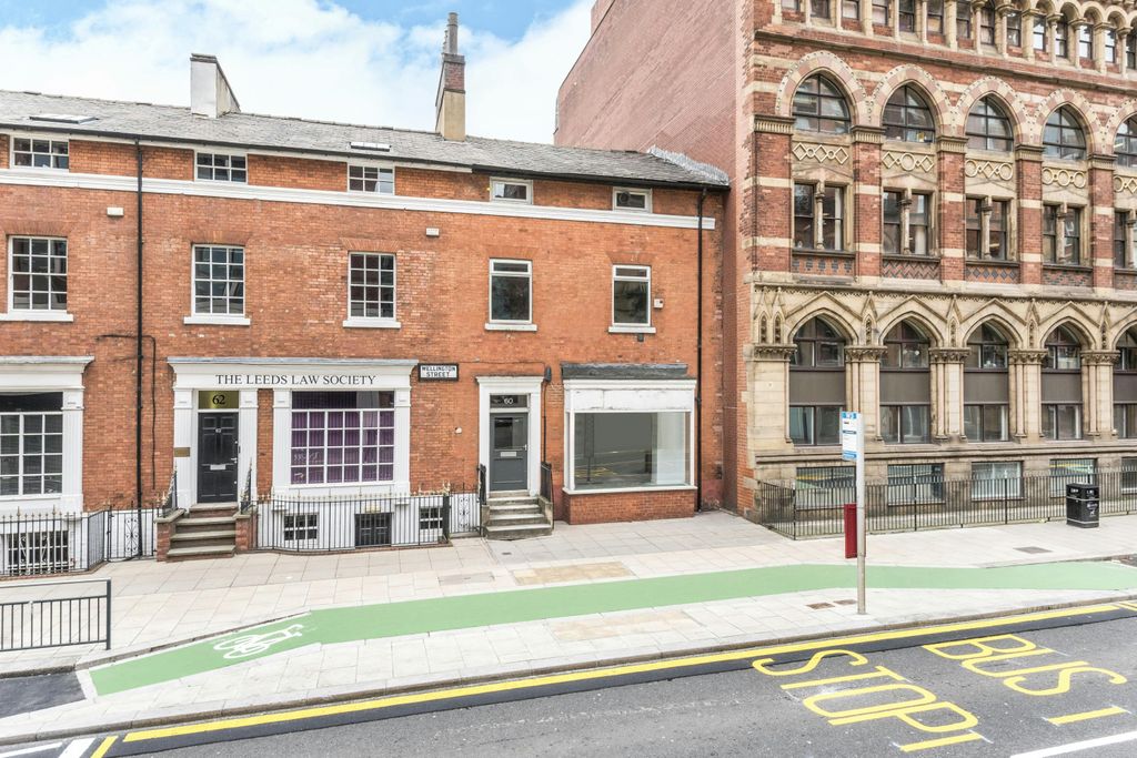 Property photo 1 of 8 Wellington Street1.Jpg