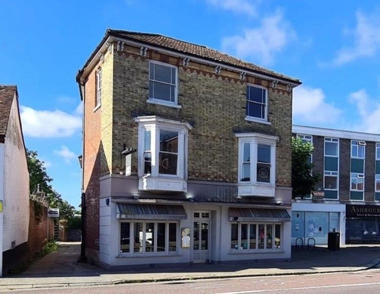 Property photo 1 of 9