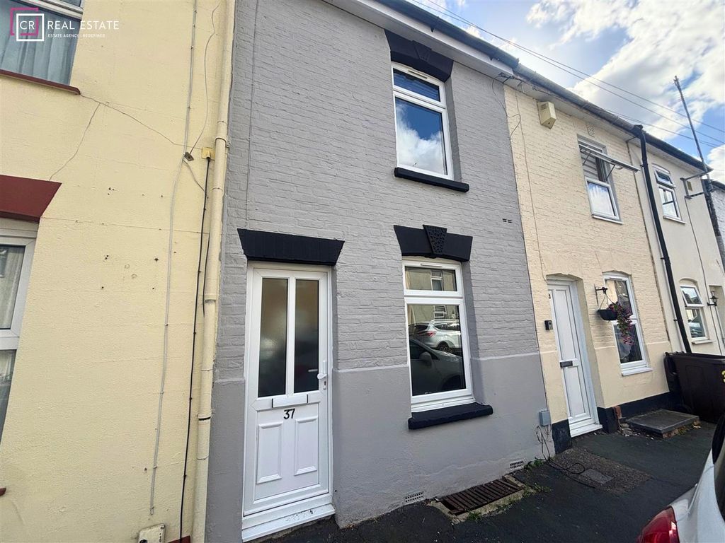 Property photo 1 of 8