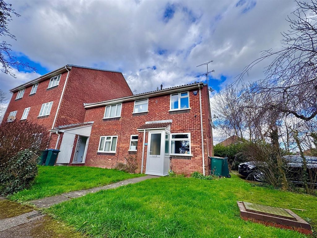 Property photo 1 of 8 Front.Jpg