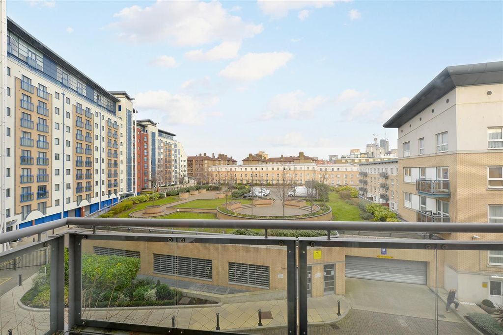 Property photo 2 of 8 Galaxy Building.Jpg