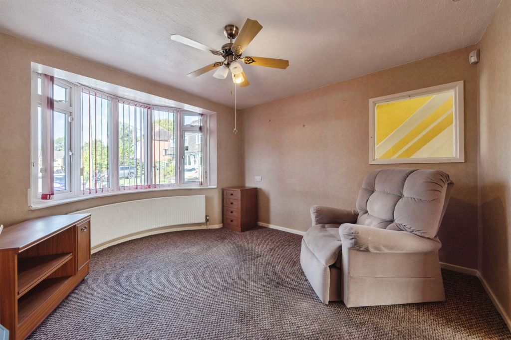 Property photo 3 of 25
