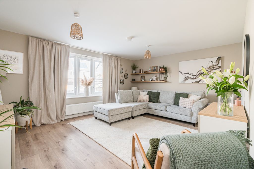 Property photo 2 of 29 Property Image 2