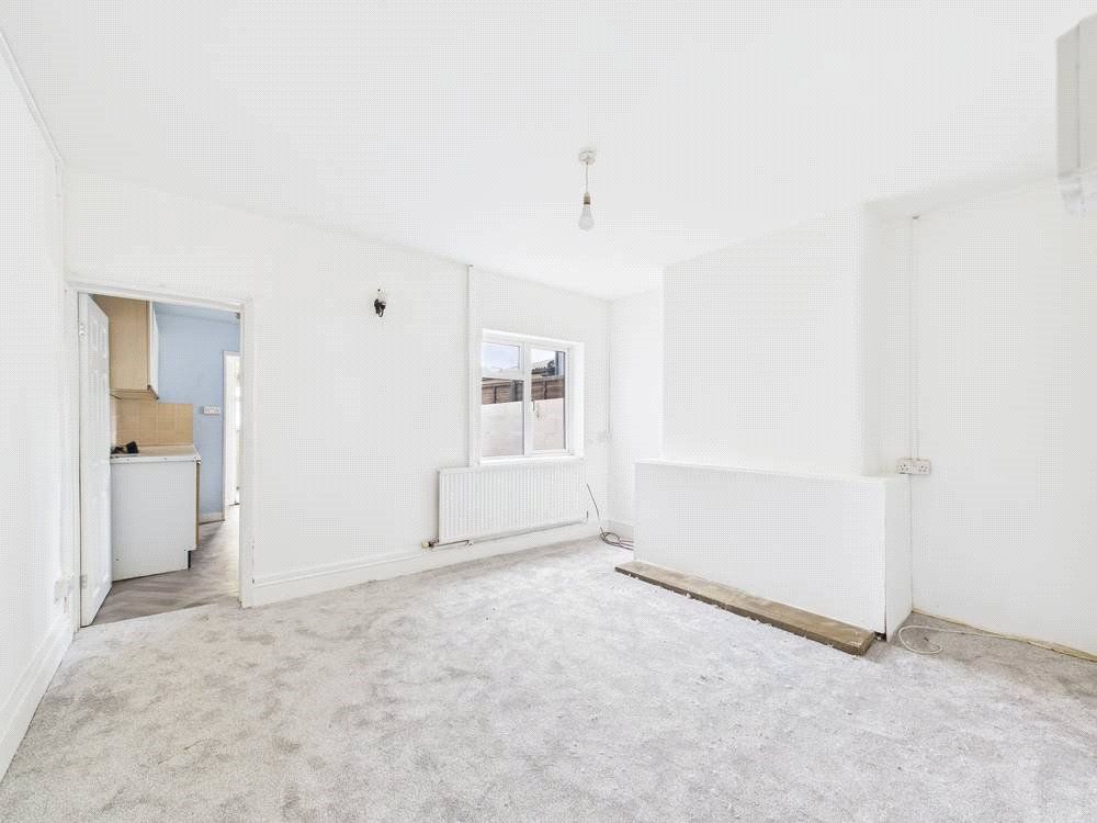 Property photo 2 of 10 Picture No. 02