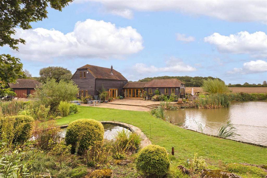 Property photo 3 of 27 Stilebridge25.Jpg