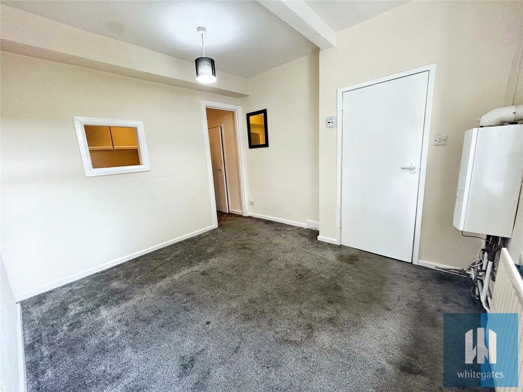 Property photo 2 of 9 Picture No. 40