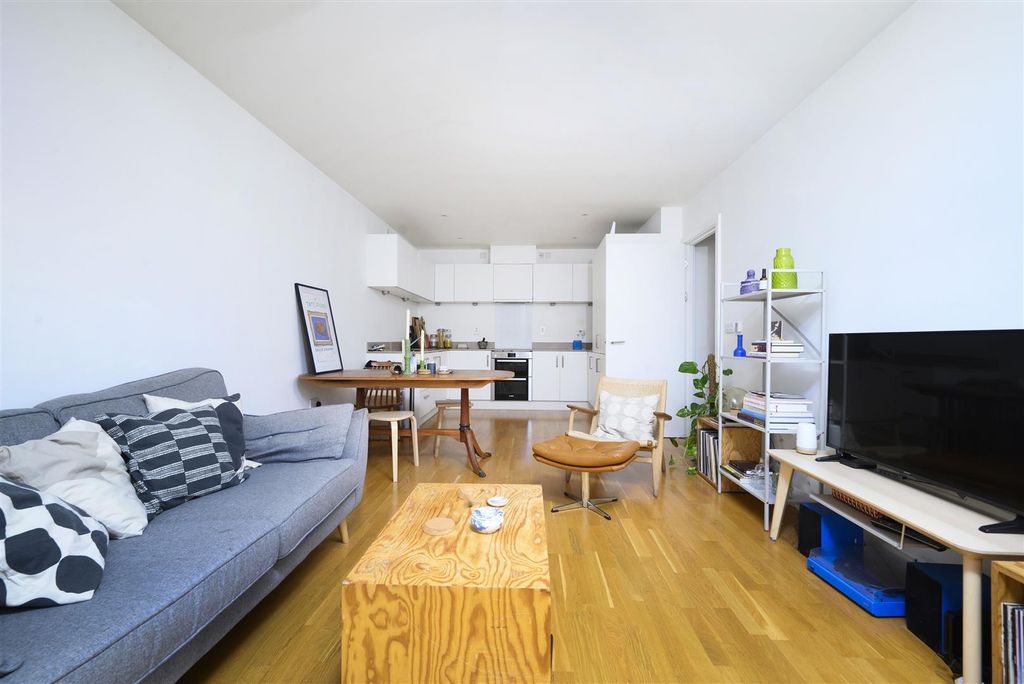 Property photo 3 of 11 P03 (23).Jpg