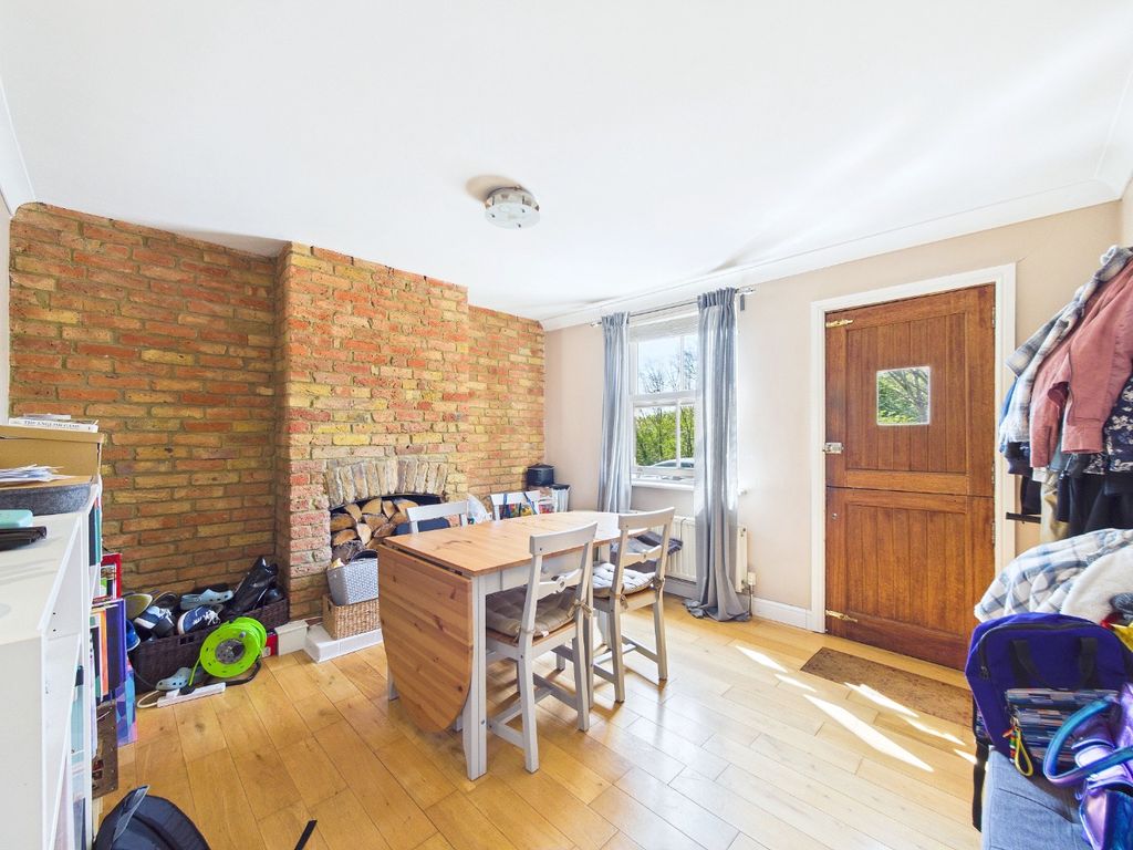 Property photo 2 of 18 5050547