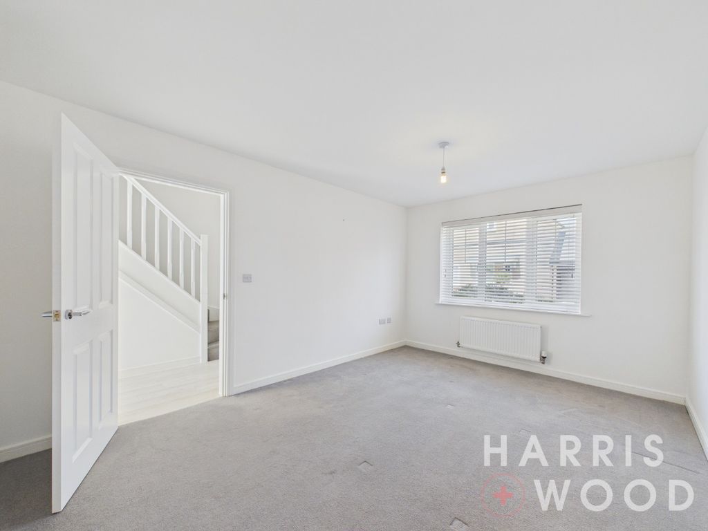 Property photo 3 of 24 5273373