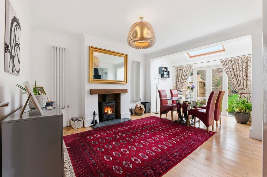 Property photo 3 of 13