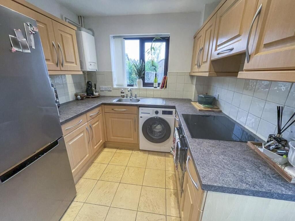 Property photo 2 of 13 Image
