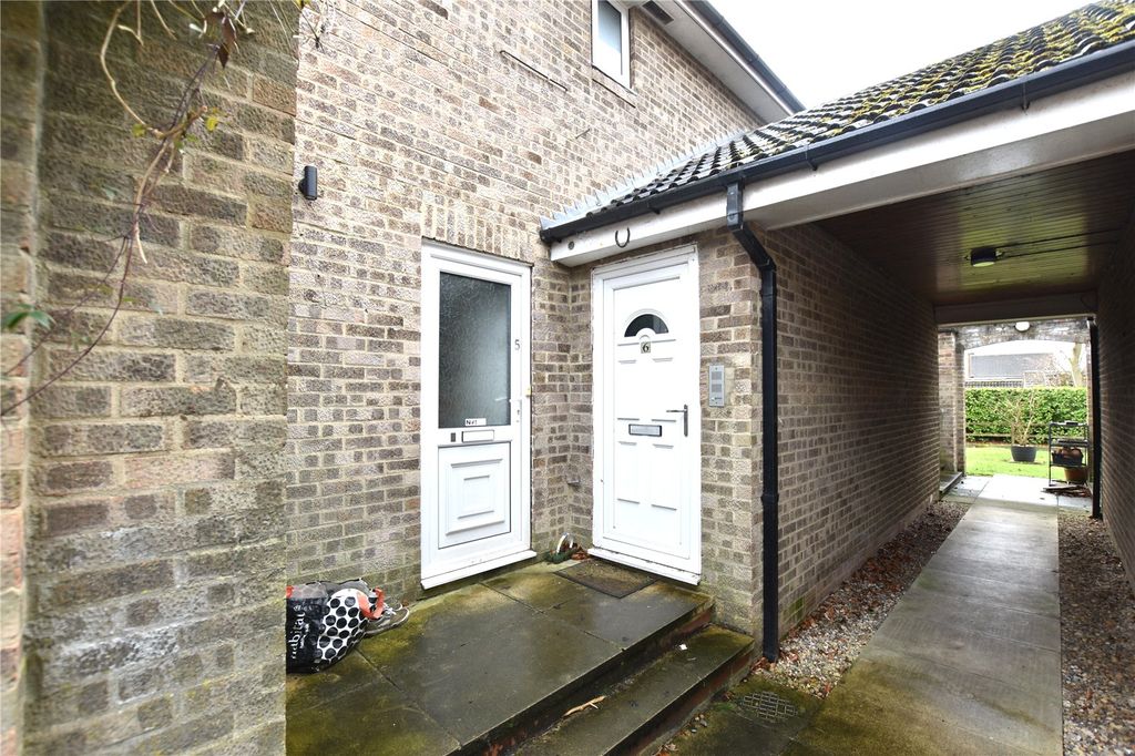 Property photo 2 of 10 Picture No. 02