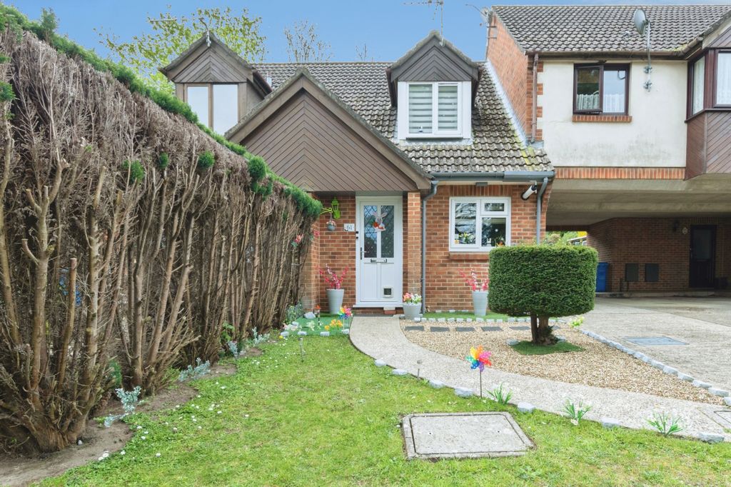 Property photo 1 of 17