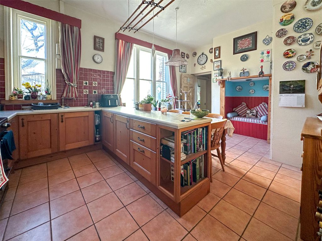 Property photo 3 of 21 Picture No. 07