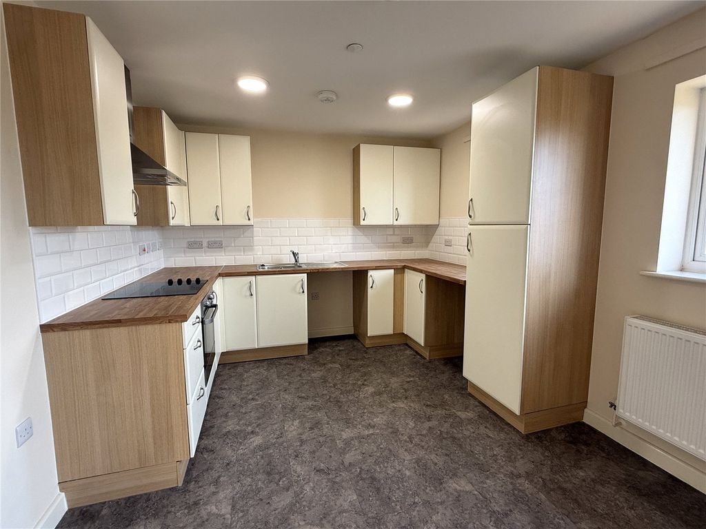 Property photo 2 of 11 Picture No. 02