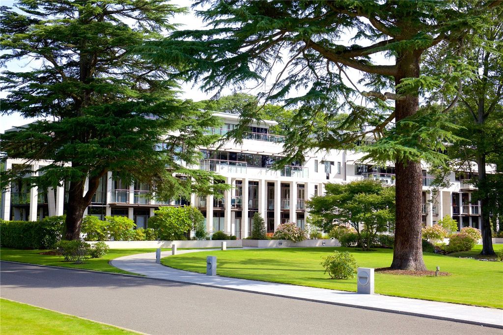 Property photo 1 of 13 Front Elevation