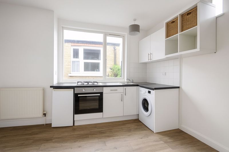 Property photo 2 of 4 Photo 8