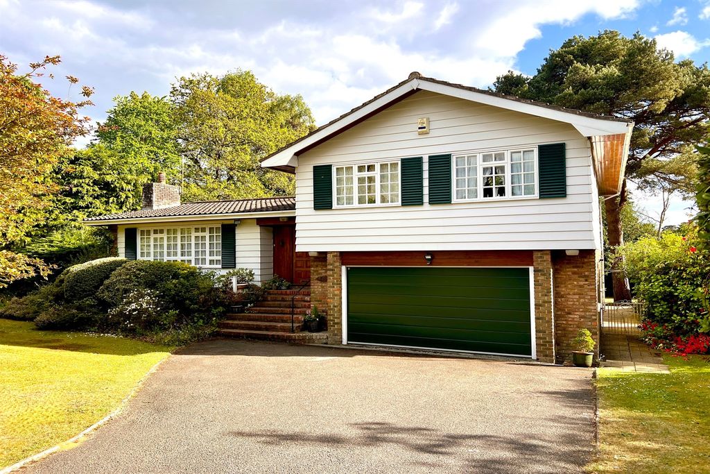 Property photo 1 of 15 (Main)