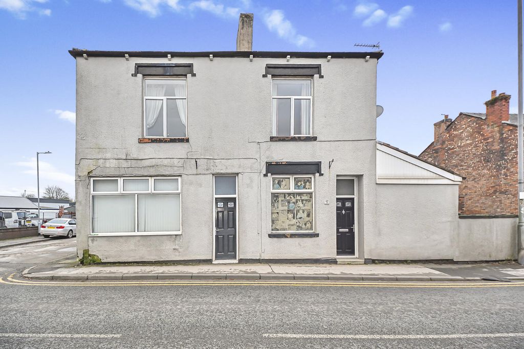 Property photo 1 of 24 Front (Exterior)