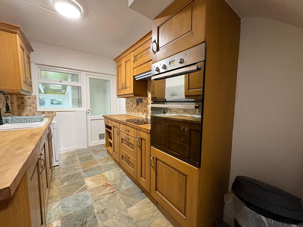 Property photo 1 of 24 Image
