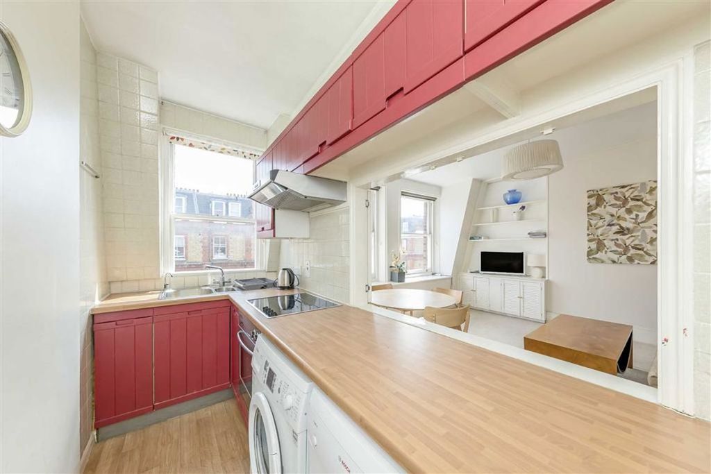 Property photo 3 of 6