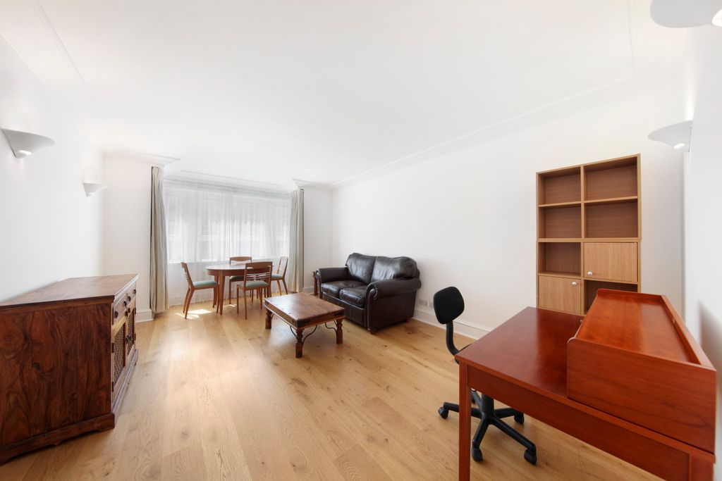 Property photo 1 of 15 Flat 318, Consort Court - Gkrfyjcaohnlm23K0Zxh.Jpg