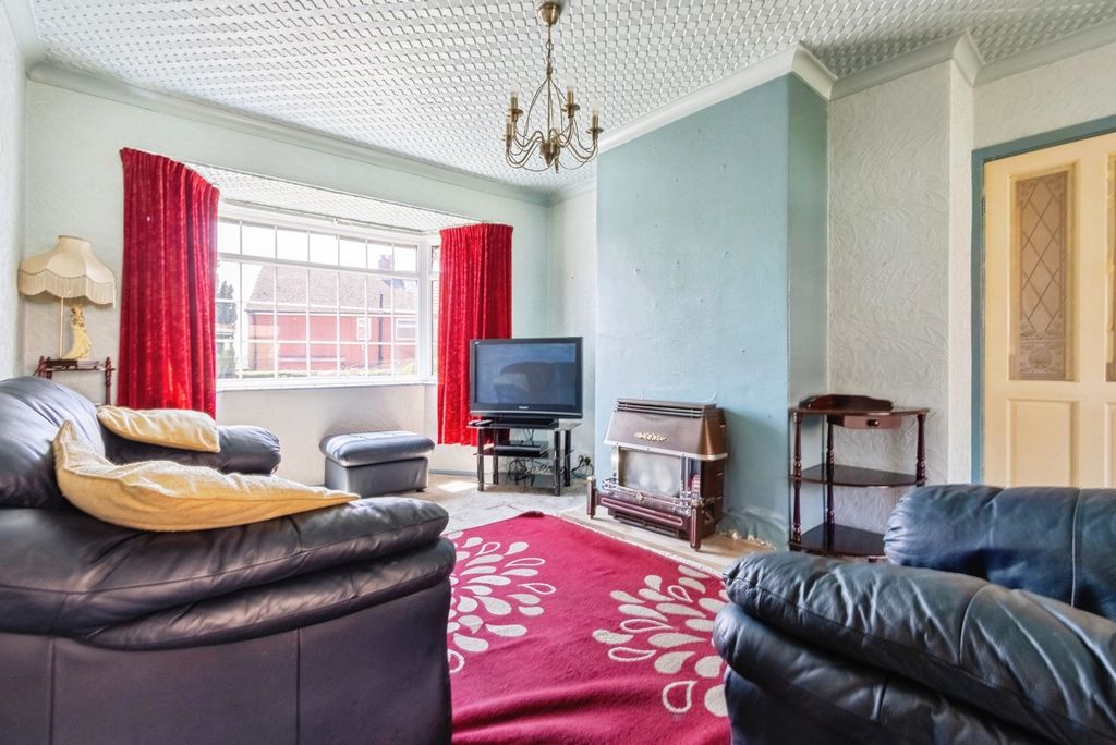 Property photo 2 of 16 Pbox-Img.Jpg