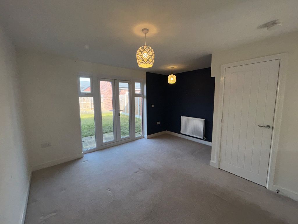 Property photo 3 of 12 Picture No. 15