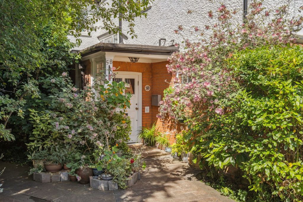 Additional image 35 of 7 bed detached house for salePaines Lane, Pinner Village HA5