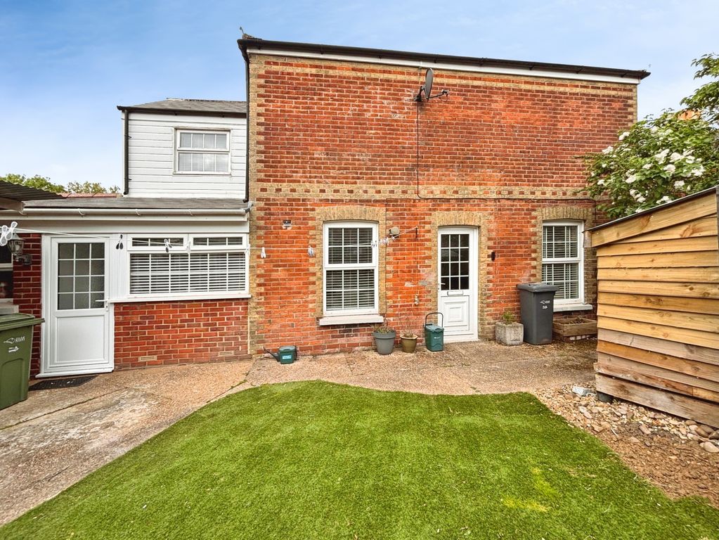 Property photo 1 of 15 Front
