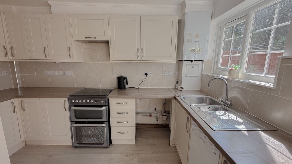 Property photo 3 of 27 Not Specified