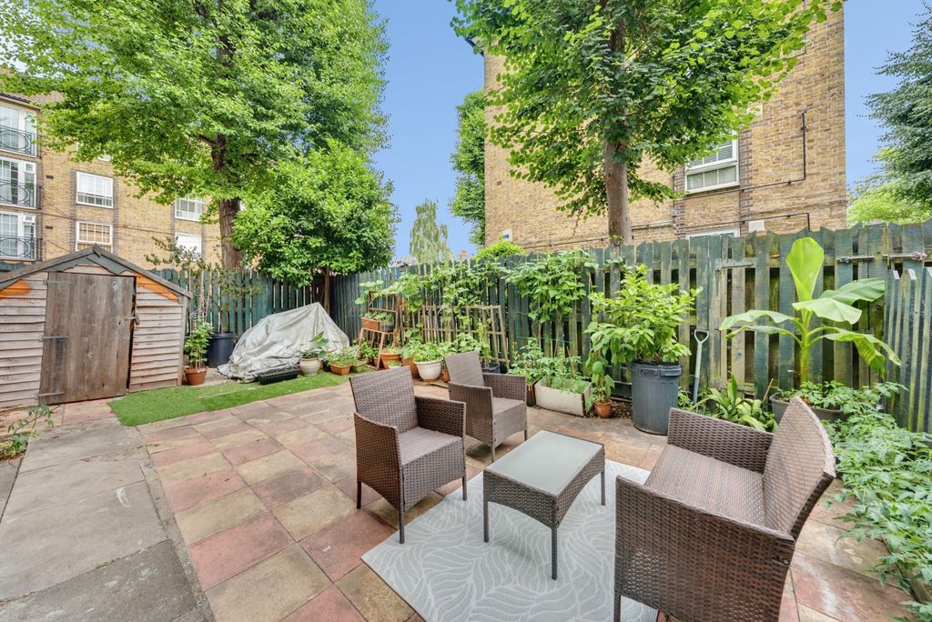 Property photo 3 of 20 A7S06258Hdr