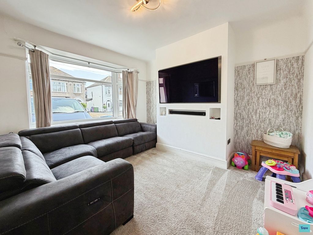 Property photo 3 of 23 16