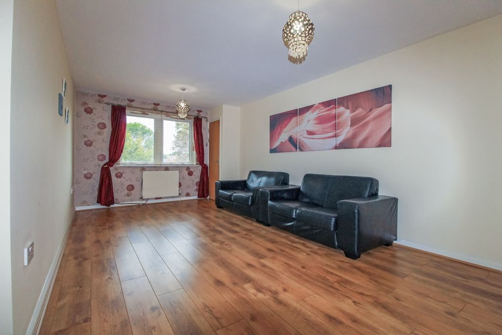 Property photo 2 of 12 Gallery