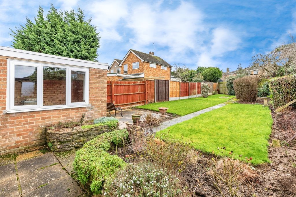 Property photo 3 of 21