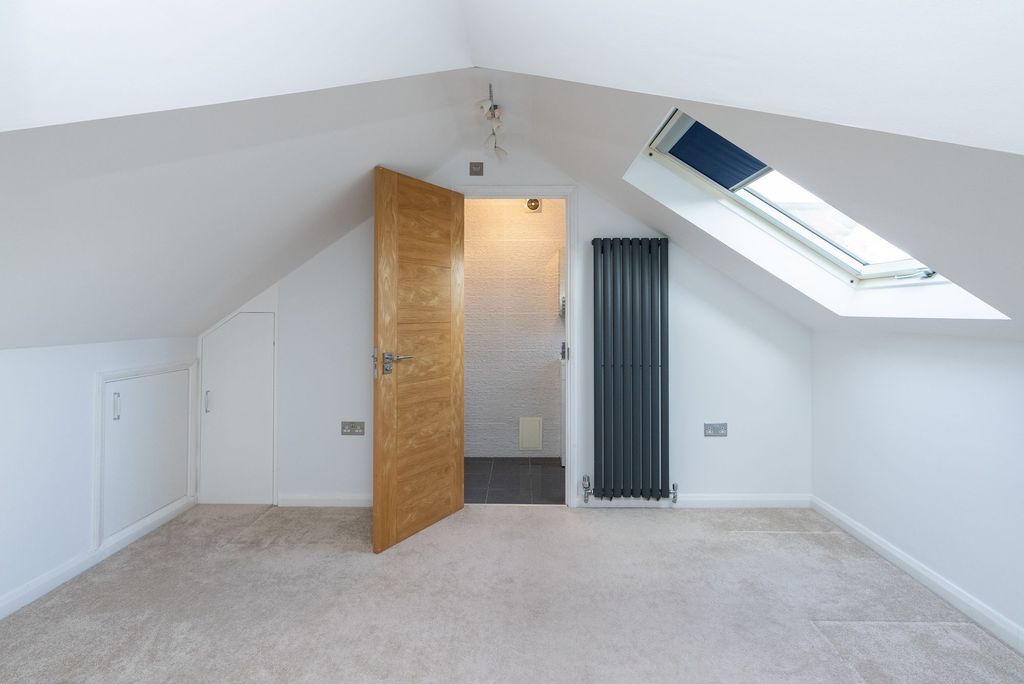 Property photo 3 of 12 Ivy Gate Professional Photography