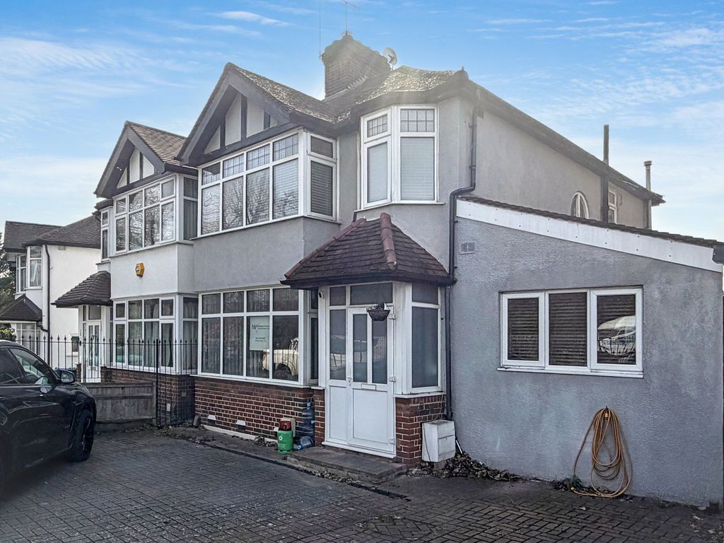 Property photo 1 of 12 Exterior