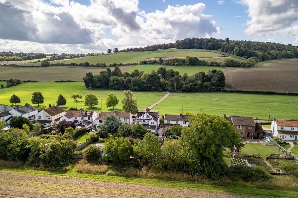 Property photo 2 of 20 Picture No. 22