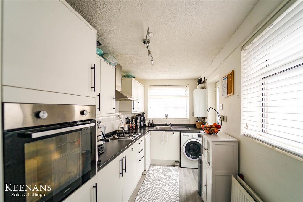 Property photo 3 of 16 5.Jpg