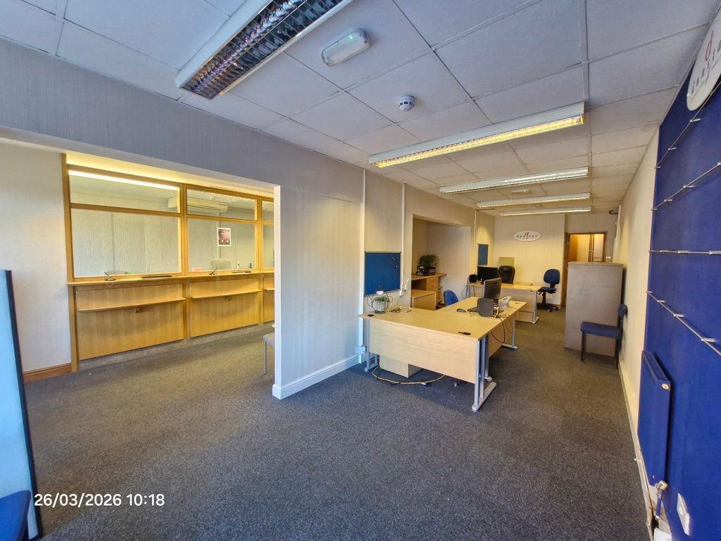 Property photo 3 of 6 Photo 11