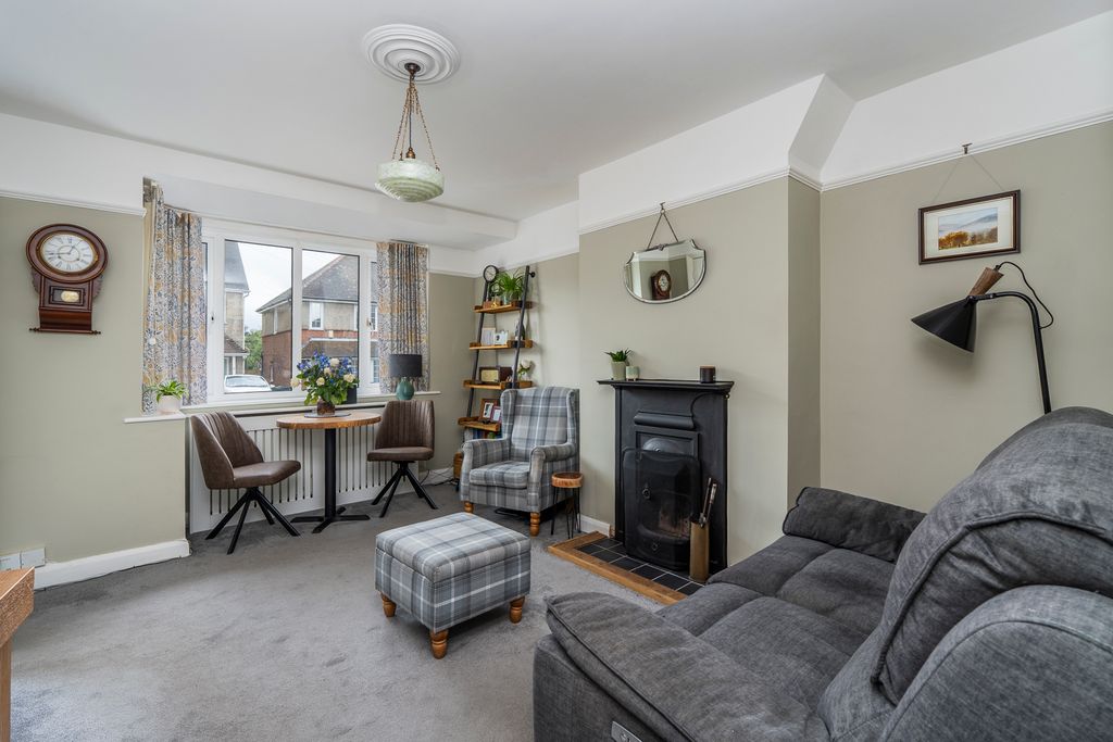 Property photo 2 of 14