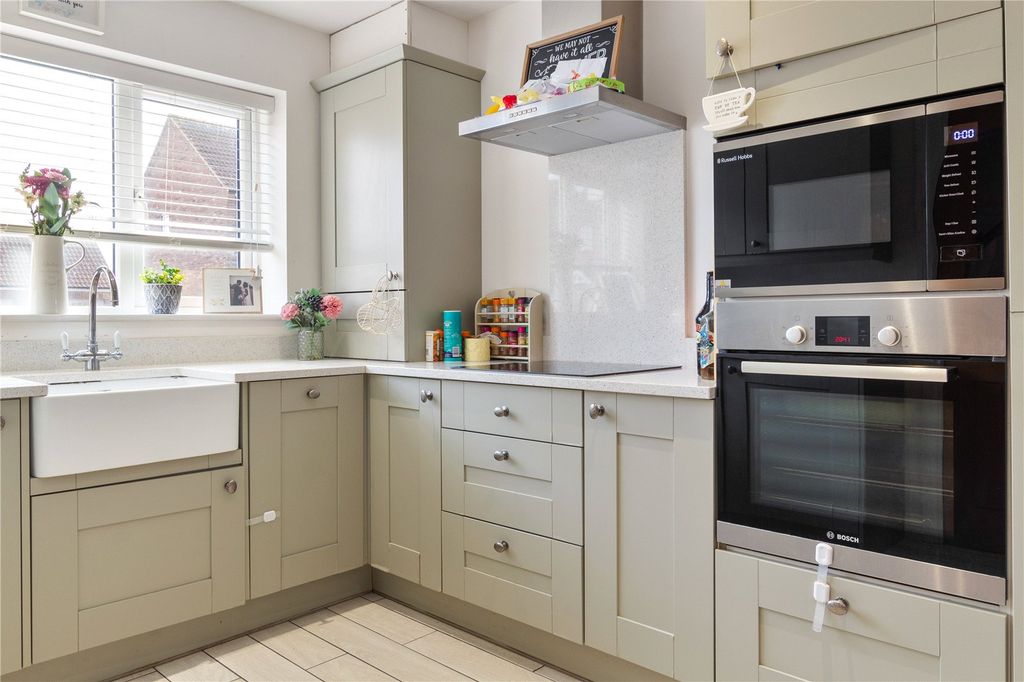 Property photo 3 of 20 Kitchen/Diner