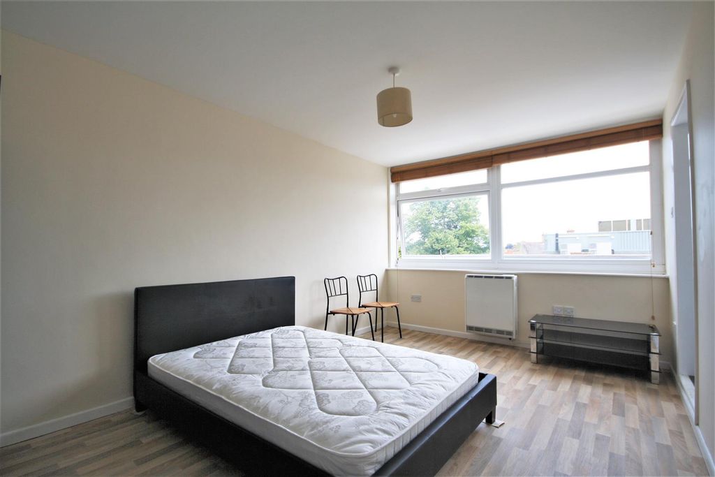 Property photo 3 of 5 Img_2795.Jpg